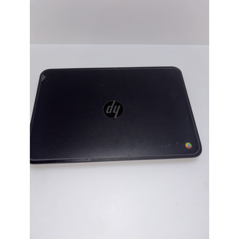 HP Chromebook‎ 11 G5 EE, a compact 11.6-inch laptop w Charger See Pictures Keys